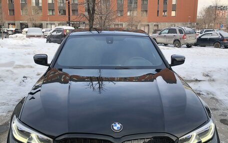 BMW 3 серия, 2019 год, 3 000 000 рублей, 2 фотография