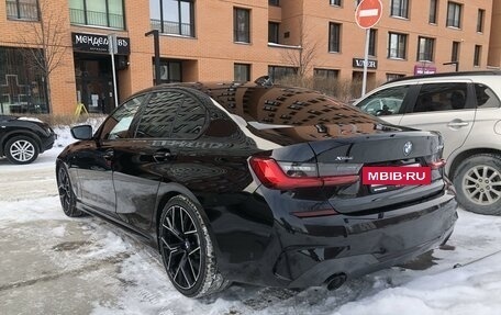 BMW 3 серия, 2019 год, 3 000 000 рублей, 4 фотография