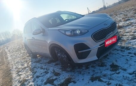 KIA Sportage IV рестайлинг, 2019 год, 2 900 000 рублей, 4 фотография