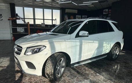 Mercedes-Benz GLE, 2015 год, 3 990 000 рублей, 2 фотография