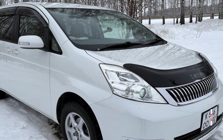 Toyota ISis I, 2011 год, 1 299 000 рублей, 19 фотография