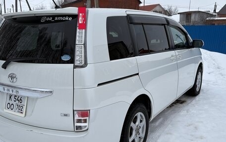 Toyota ISis I, 2011 год, 1 299 000 рублей, 7 фотография