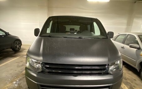 Volkswagen Transporter T5 рестайлинг, 2004 год, 1 300 000 рублей, 3 фотография