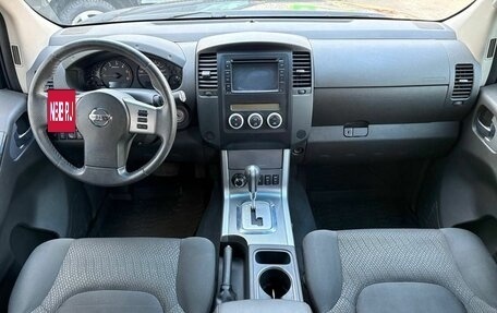 Nissan Navara (Frontier), 2012 год, 1 788 000 рублей, 9 фотография