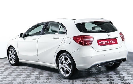 Mercedes-Benz A-Класс, 2013 год, 1 588 000 рублей, 7 фотография