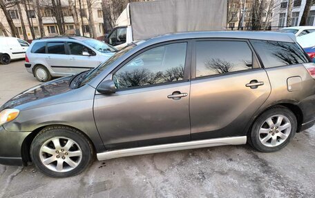 Toyota Matrix, 2005 год, 750 000 рублей, 3 фотография