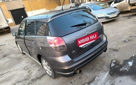 Toyota Matrix, 2005 год, 750 000 рублей, 4 фотография