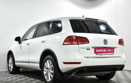 Volkswagen Touareg III, 2010 год, 1 690 000 рублей, 6 фотография