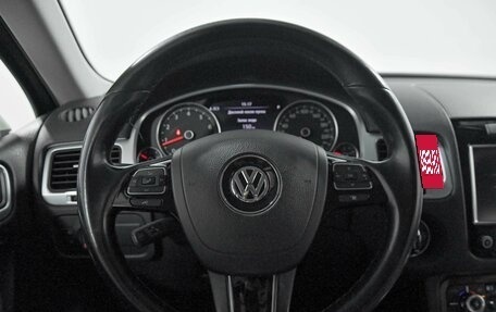 Volkswagen Touareg III, 2010 год, 1 690 000 рублей, 10 фотография