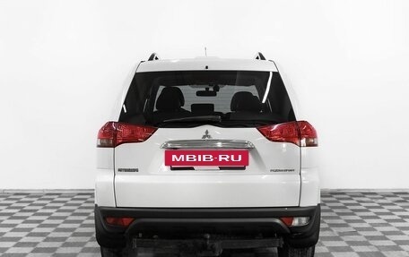 Mitsubishi Pajero Sport II рестайлинг, 2013 год, 1 545 000 рублей, 5 фотография