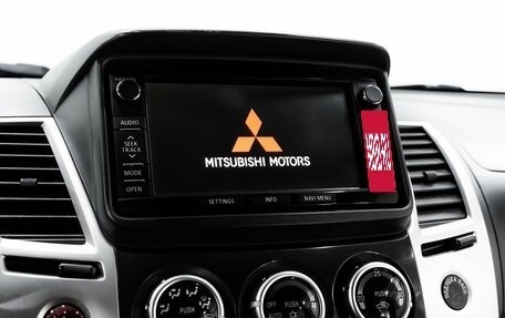 Mitsubishi Pajero Sport II рестайлинг, 2013 год, 1 545 000 рублей, 10 фотография