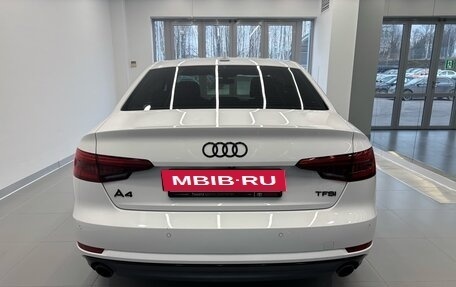 Audi A4, 2015 год, 2 180 000 рублей, 5 фотография