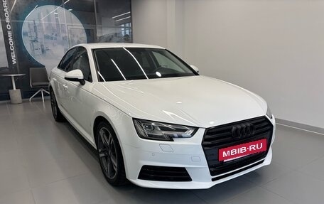 Audi A4, 2015 год, 2 180 000 рублей, 3 фотография