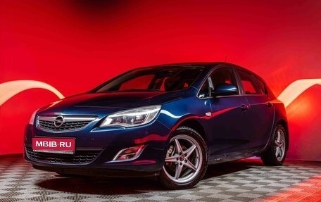 Opel Astra J, 2012 год, 830 000 рублей, 1 фотография