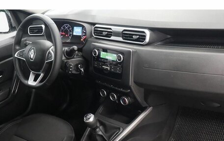 Renault Duster, 2021 год, 1 730 000 рублей, 5 фотография