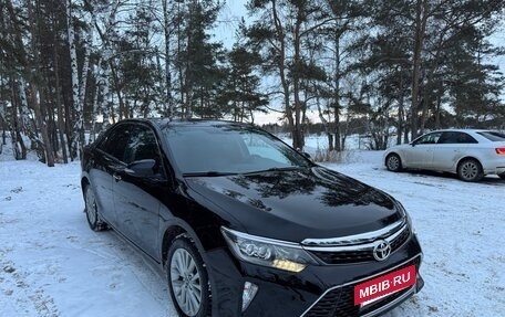 Toyota Camry, 2016 год, 2 300 000 рублей, 6 фотография