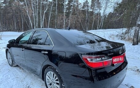 Toyota Camry, 2016 год, 2 300 000 рублей, 10 фотография