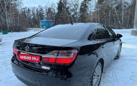 Toyota Camry, 2016 год, 2 300 000 рублей, 13 фотография