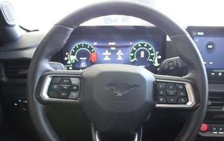 Ford Mustang, 2024 год, 6 087 017 рублей, 6 фотография