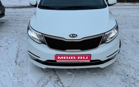 KIA Rio III рестайлинг, 2015 год, 1 230 000 рублей, 3 фотография