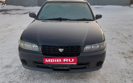 Nissan Avenir II, 2003 год, 510 000 рублей, 2 фотография