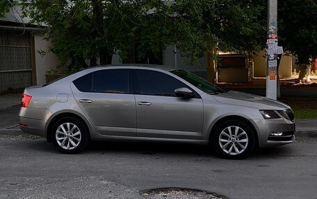 Skoda Octavia, 2017 год, 1 449 000 рублей, 2 фотография