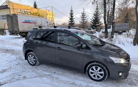 Toyota Verso I, 2014 год, 1 400 000 рублей, 11 фотография