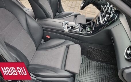 Mercedes-Benz C-Класс, 2018 год, 2 700 000 рублей, 26 фотография