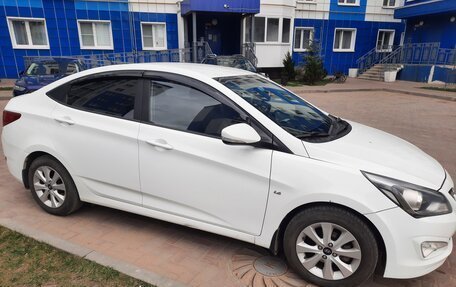 Hyundai Solaris II рестайлинг, 2016 год, 1 150 000 рублей, 2 фотография