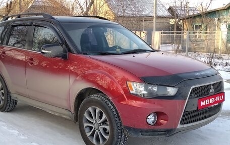 Mitsubishi Outlander III рестайлинг 3, 2011 год, 1 130 000 рублей, 1 фотография