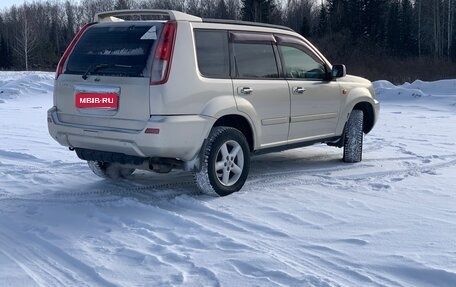 Nissan X-Trail, 2002 год, 650 000 рублей, 3 фотография