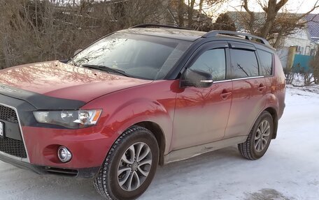 Mitsubishi Outlander III рестайлинг 3, 2011 год, 1 130 000 рублей, 2 фотография