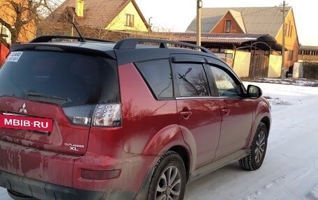 Mitsubishi Outlander III рестайлинг 3, 2011 год, 1 130 000 рублей, 3 фотография