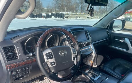 Toyota Land Cruiser 200, 2012 год, 3 900 000 рублей, 10 фотография