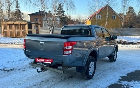 Mitsubishi L200 IV рестайлинг, 2017 год, 2 170 000 рублей, 10 фотография