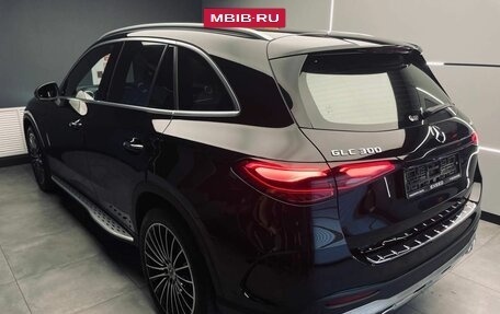 Mercedes-Benz GLC, 2023 год, 9 100 000 рублей, 6 фотография