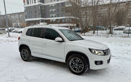 Volkswagen Tiguan I, 2013 год, 2 300 000 рублей, 1 фотография