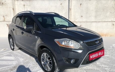 Ford Kuga III, 2010 год, 1 225 000 рублей, 2 фотография