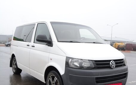 Volkswagen Caravelle T5, 2011 год, 1 950 000 рублей, 20 фотография