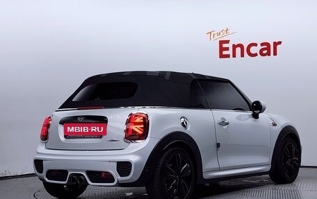 MINI Cabrio, 2021 год, 2 550 000 рублей, 3 фотография