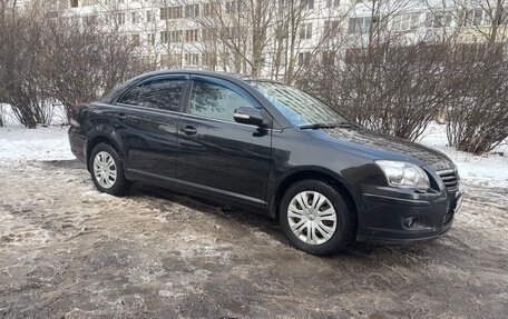 Toyota Avensis III рестайлинг, 2006 год, 740 000 рублей, 2 фотография