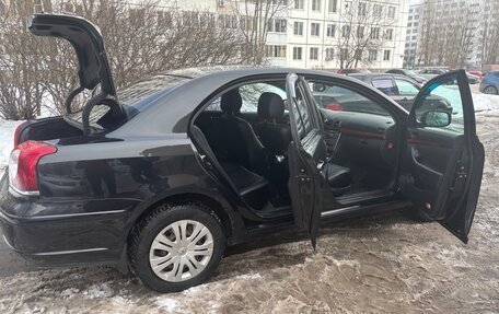 Toyota Avensis III рестайлинг, 2006 год, 740 000 рублей, 14 фотография