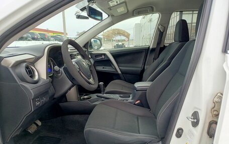 Toyota RAV4, 2014 год, 1 917 000 рублей, 20 фотография