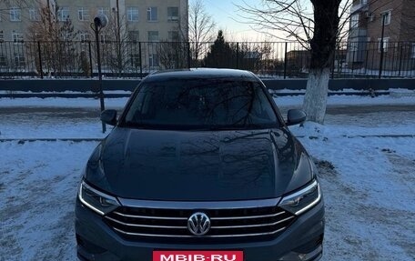 Volkswagen Jetta VII, 2018 год, 1 800 000 рублей, 3 фотография