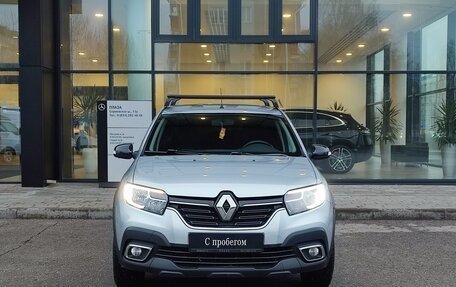 Renault Logan II, 2022 год, 1 398 000 рублей, 2 фотография