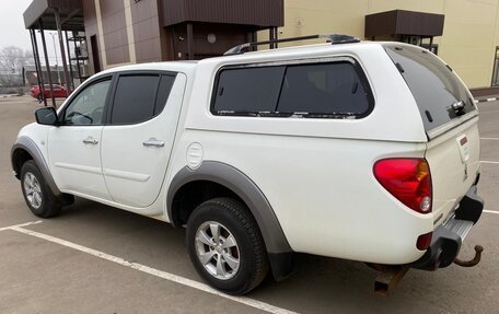 Mitsubishi L200 IV рестайлинг, 2014 год, 1 459 000 рублей, 4 фотография