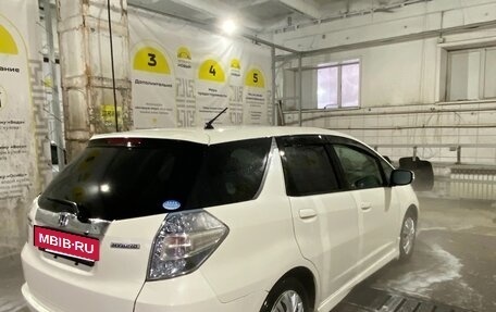 Honda Fit Shuttle I рестайлинг, 2011 год, 830 000 рублей, 2 фотография