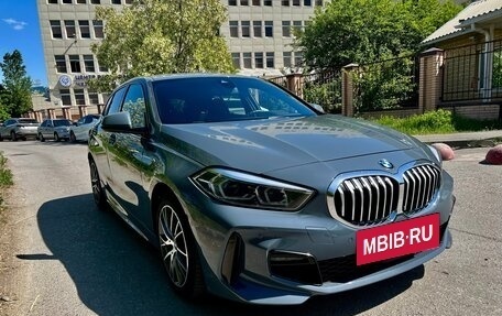 BMW 1 серия, 2019 год, 2 999 999 рублей, 3 фотография