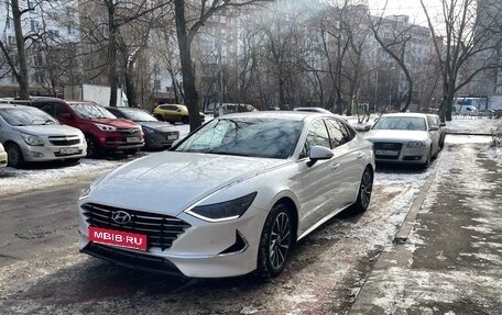 Hyundai Sonata VIII, 2021 год, 2 950 000 рублей, 1 фотография