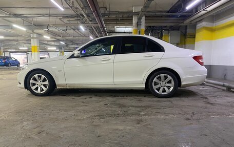 Mercedes-Benz C-Класс, 2011 год, 1 750 000 рублей, 2 фотография